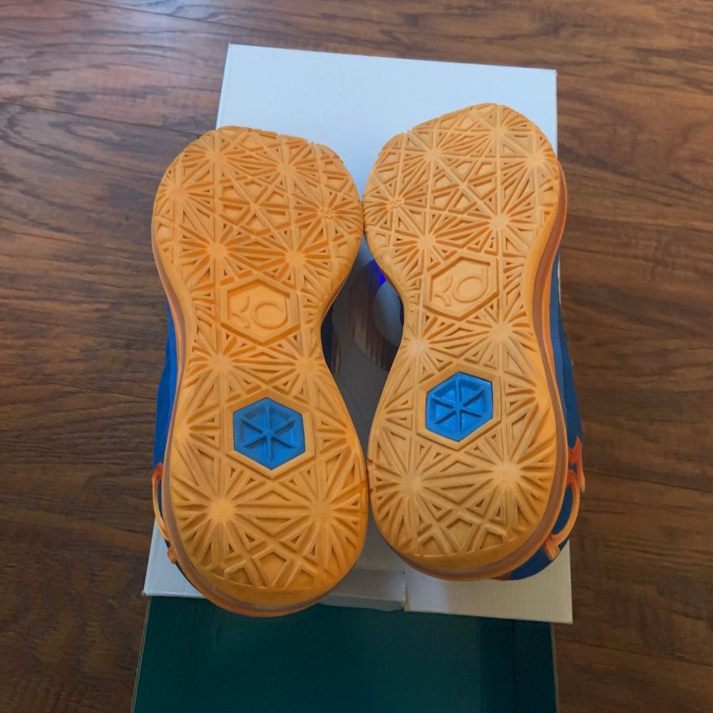 KD VI Elite WORN ONCE - Picture 4 of 7